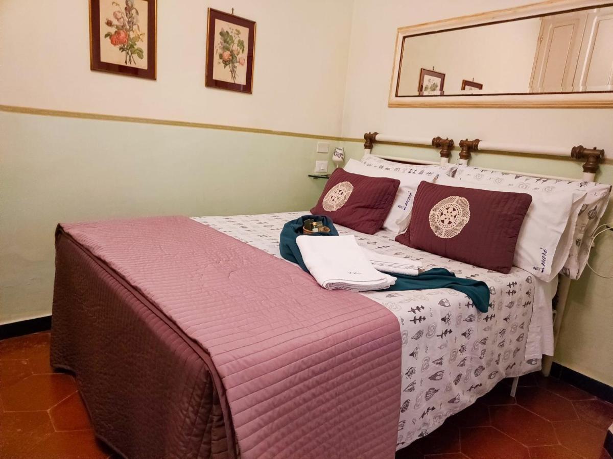 Nari Bed&Breakfast Hotel Gaeta Luaran gambar