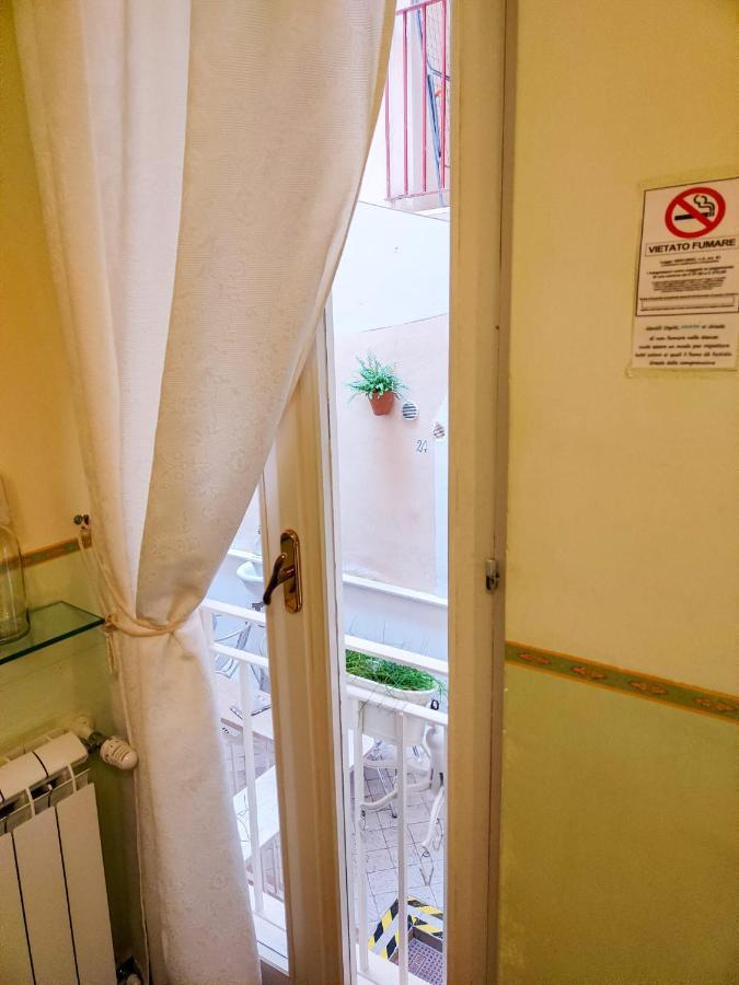 Nari Bed&Breakfast Gaeta Luaran gambar